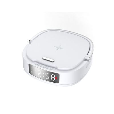 Reloj de mesa multifuncional de alarma Qi con cargador inalámbrico 5 en 1