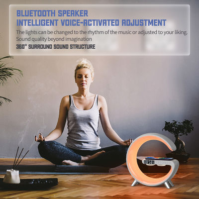 Altavoz Bluetooth con carga de Qi, cargador de luz nocturna de 15w